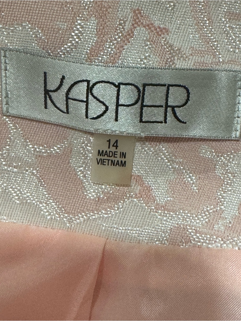 Kasper Women's Evening Coat Blazer Brocade Floral Pattern
Size 14 Beaded Neck - Picture 4 of 12